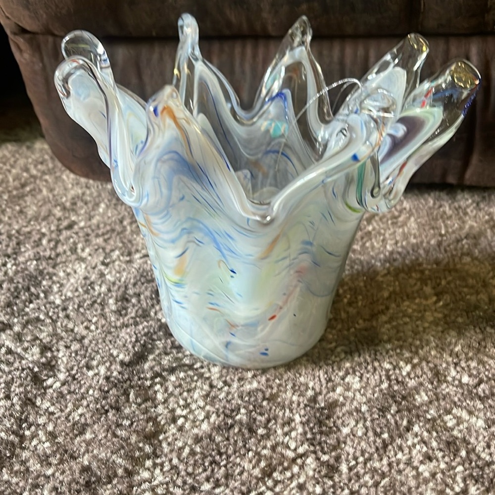 Tammaro Hand Blown Italian Glass Vase